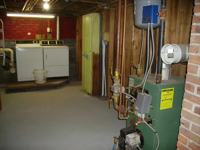 $249,900 | 3 Bunker Avenue, Fairfield, ME 04937