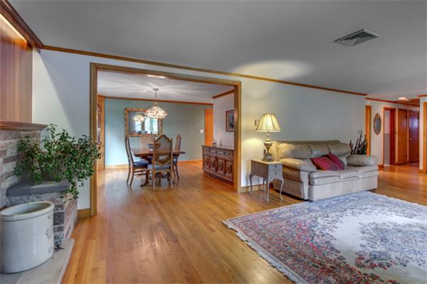 19 Wellington Road Winchester, MA 01890 - Photo 8 of 29 Gallery Image 8