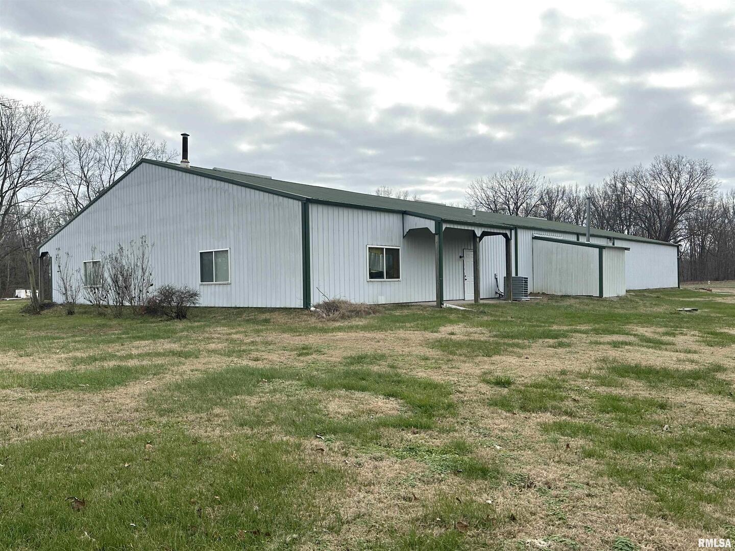 20 Mt Pisgah Road Buncombe, IL 62912 - Photo 3 of 8