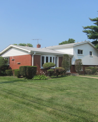 8120 Gross Point Road Morton Grove, IL 60053 - Photo 1 of 25