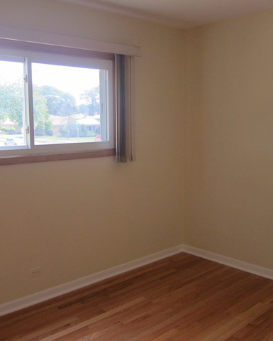 8120 Gross Point Road Morton Grove, IL 60053 - Photo 17 of 25