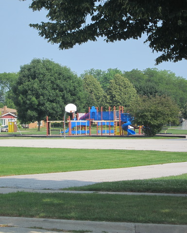 8120 Gross Point Road Morton Grove, IL 60053 - Photo 6 of 25