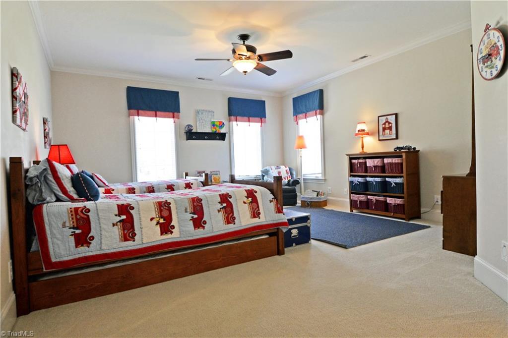 1101 Dover Road Greensboro, NC 27408 - Photo 19 of 25 Gallery Image 19