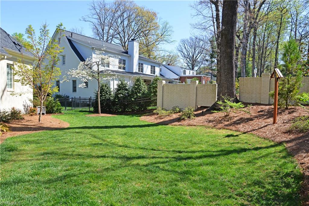 1101 Dover Road Greensboro, NC 27408 - Photo 20 of 25 Gallery Image 20
