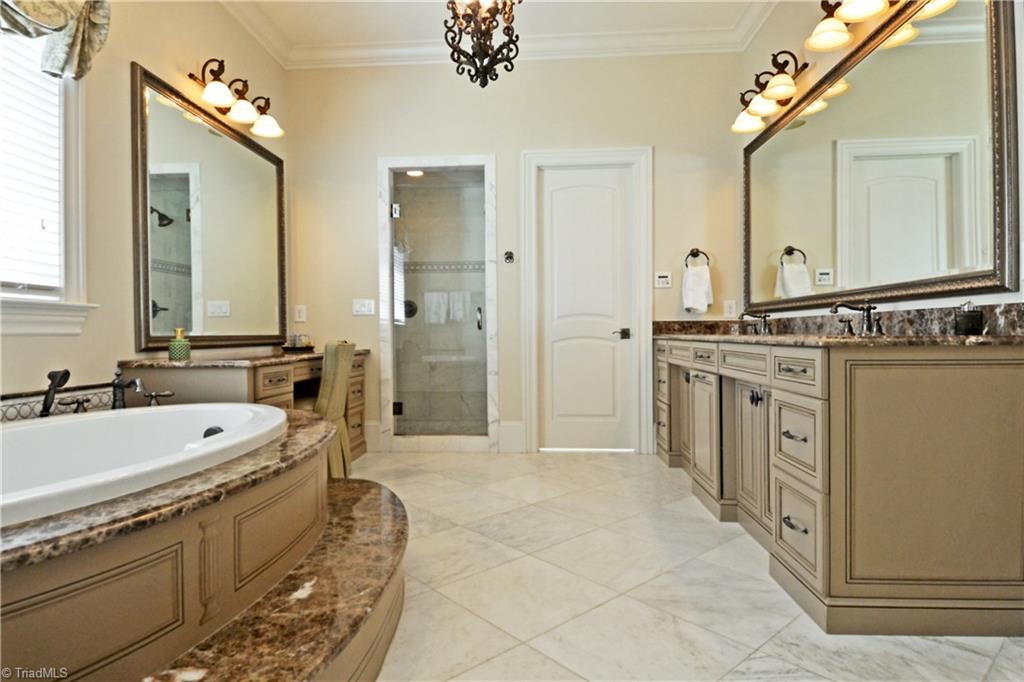 1101 Dover Road Greensboro, NC 27408 - Photo 25 of 25 Gallery Image 25