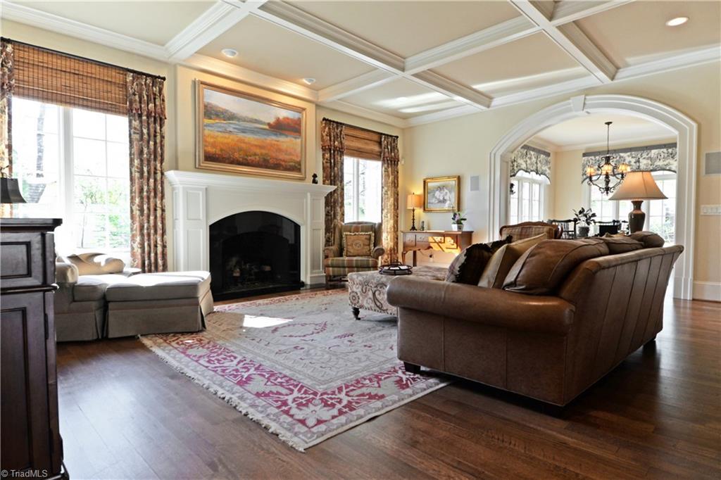 1101 Dover Road Greensboro, NC 27408 - Photo 7 of 25 Gallery Image 7