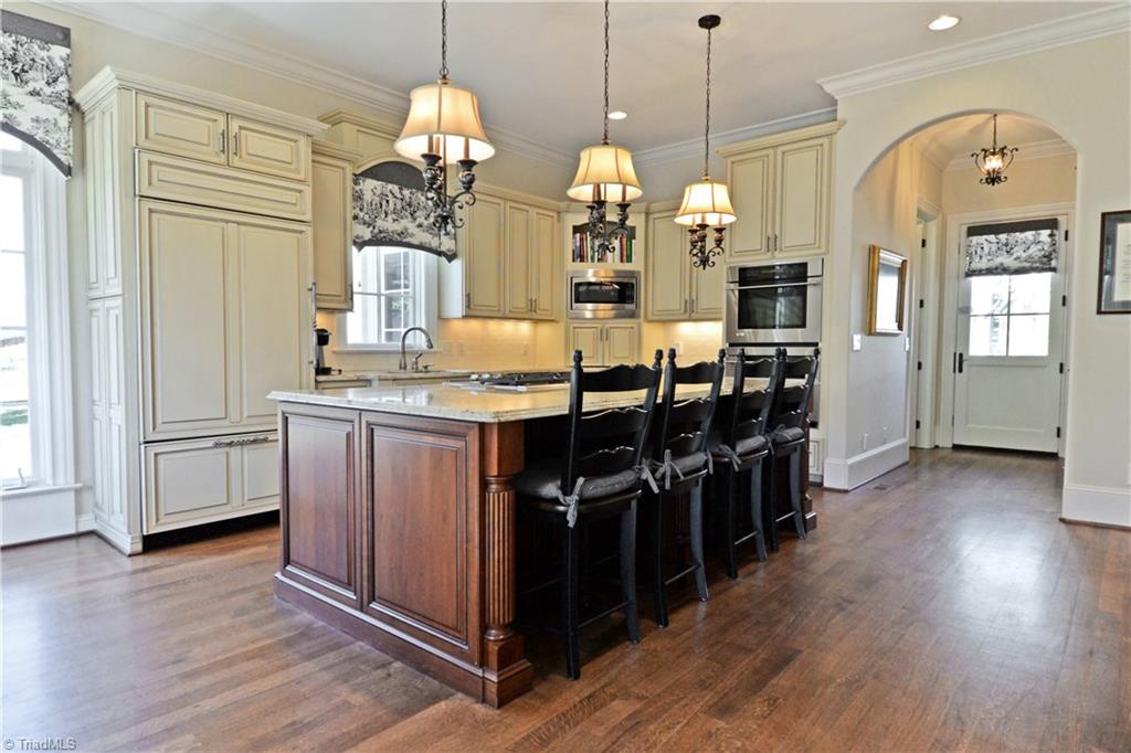 1101 Dover Road Greensboro, NC 27408 - Photo 10 of 25 Gallery Image 10