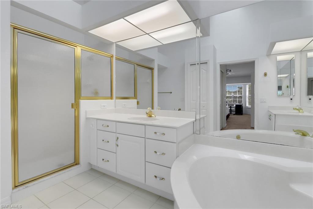 6180 Reserve Circle, Unit 203 Naples, FL 34119 - Photo 14 of 26