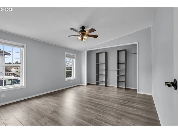 $160,000 | 672 Southwest Sunset Way, Troutdale, OR 97060