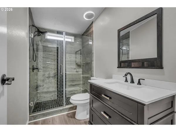 $160,000 | 672 Southwest Sunset Way, Troutdale, OR 97060