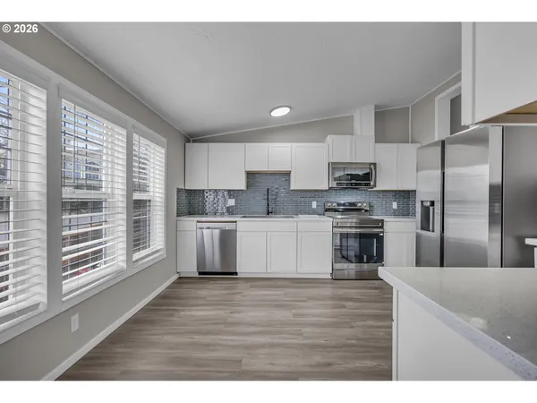 $160,000 | 672 Southwest Sunset Way, Troutdale, OR 97060