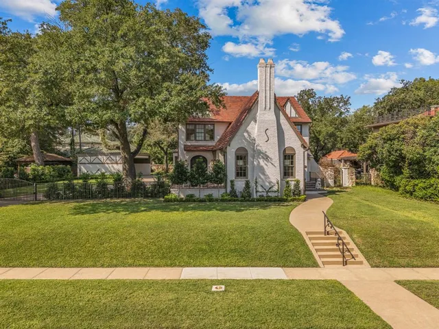 $2,999,000 | 2336 Medford Court East, Fort Worth, TX 76109