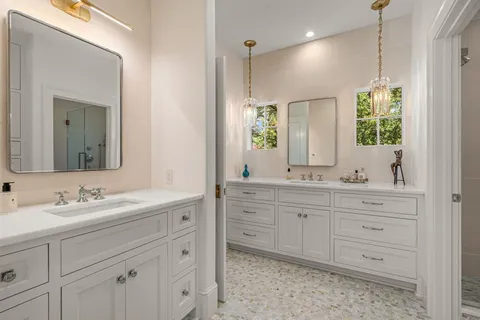 $2,799,000 | 2336 Medford Court East, Fort Worth, TX 76109