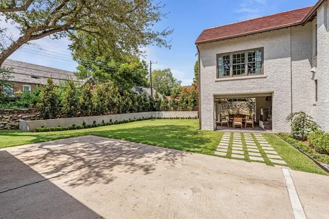 $2,799,000 | 2336 Medford Court East, Fort Worth, TX 76109