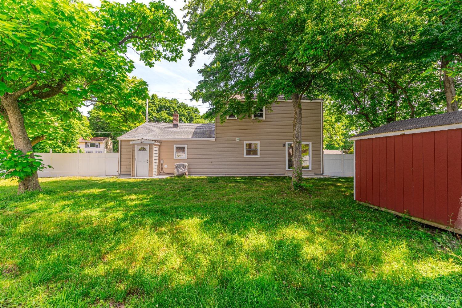 484 Halsey Road North Brunswick, NJ 08902 - Photo 17 of 19 Gallery Image 17