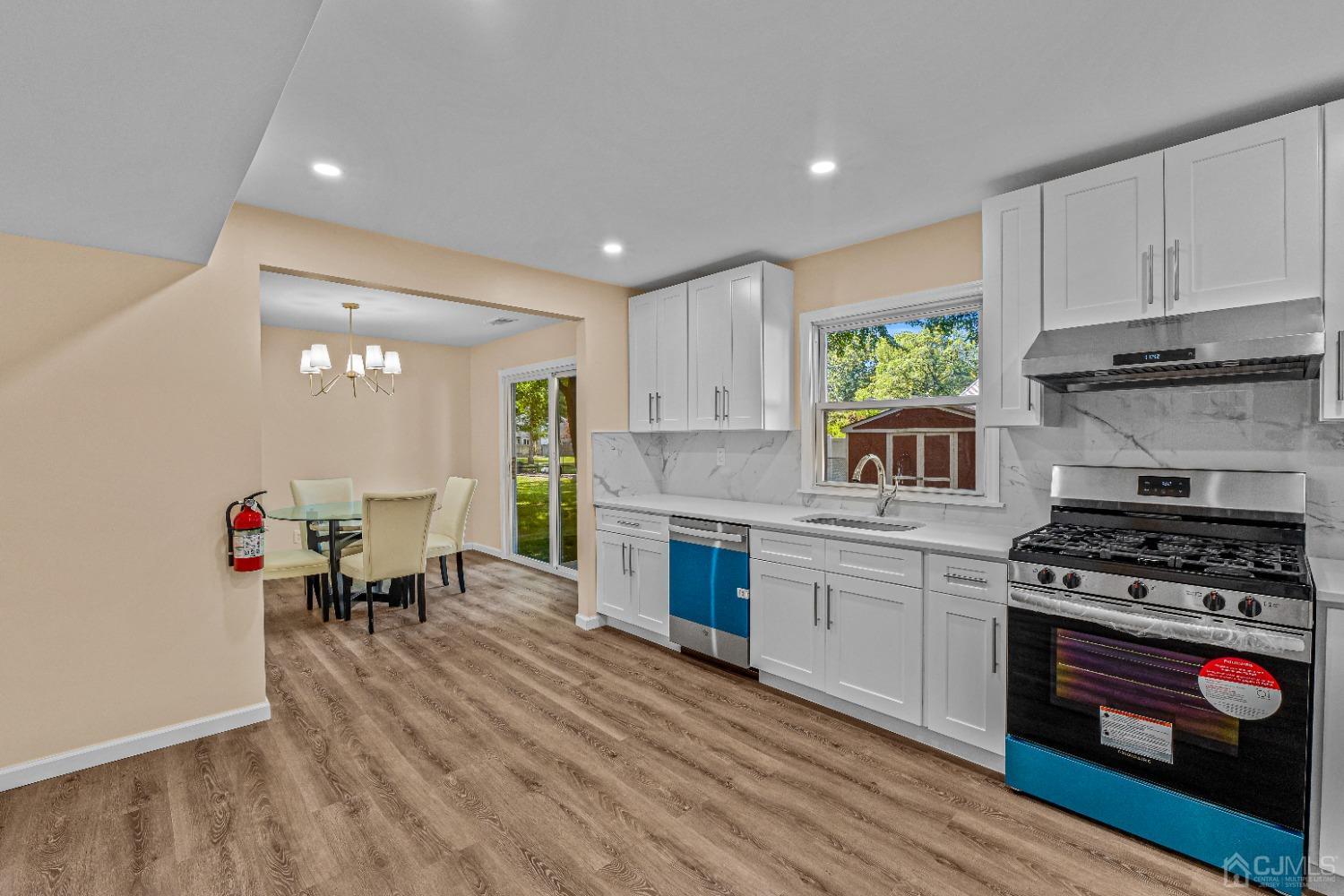 484 Halsey Road North Brunswick, NJ 08902 - Photo 8 of 19 Gallery Image 8
