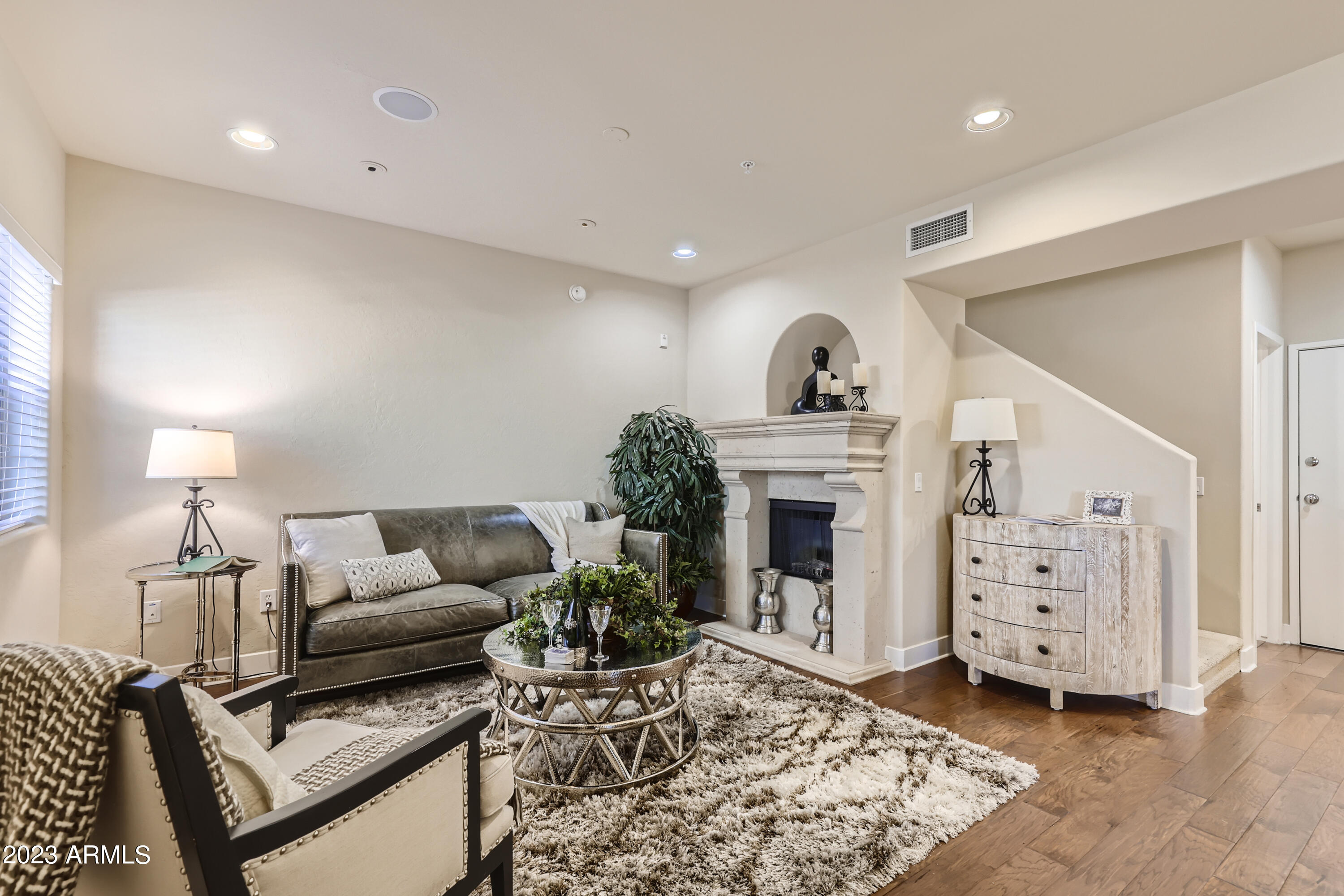 3935 East Rough Rider Road, Unit 1381 Phoenix, AZ 85050 - Photo 16 of 57 10 Living Room