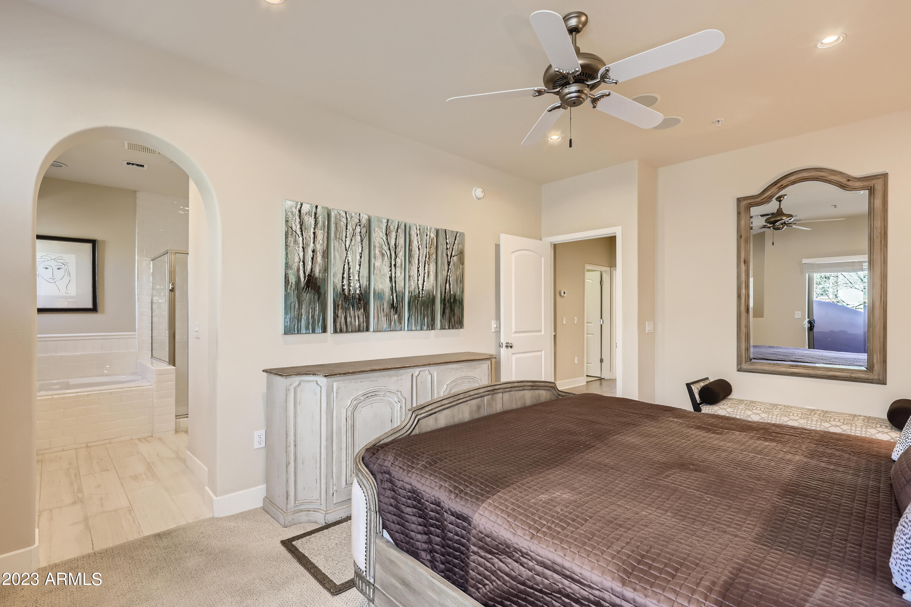 3935 East Rough Rider Road, Unit 1381 Phoenix, AZ 85050 - Photo 22 of 57 25 2nd Floor Primary Bedroom