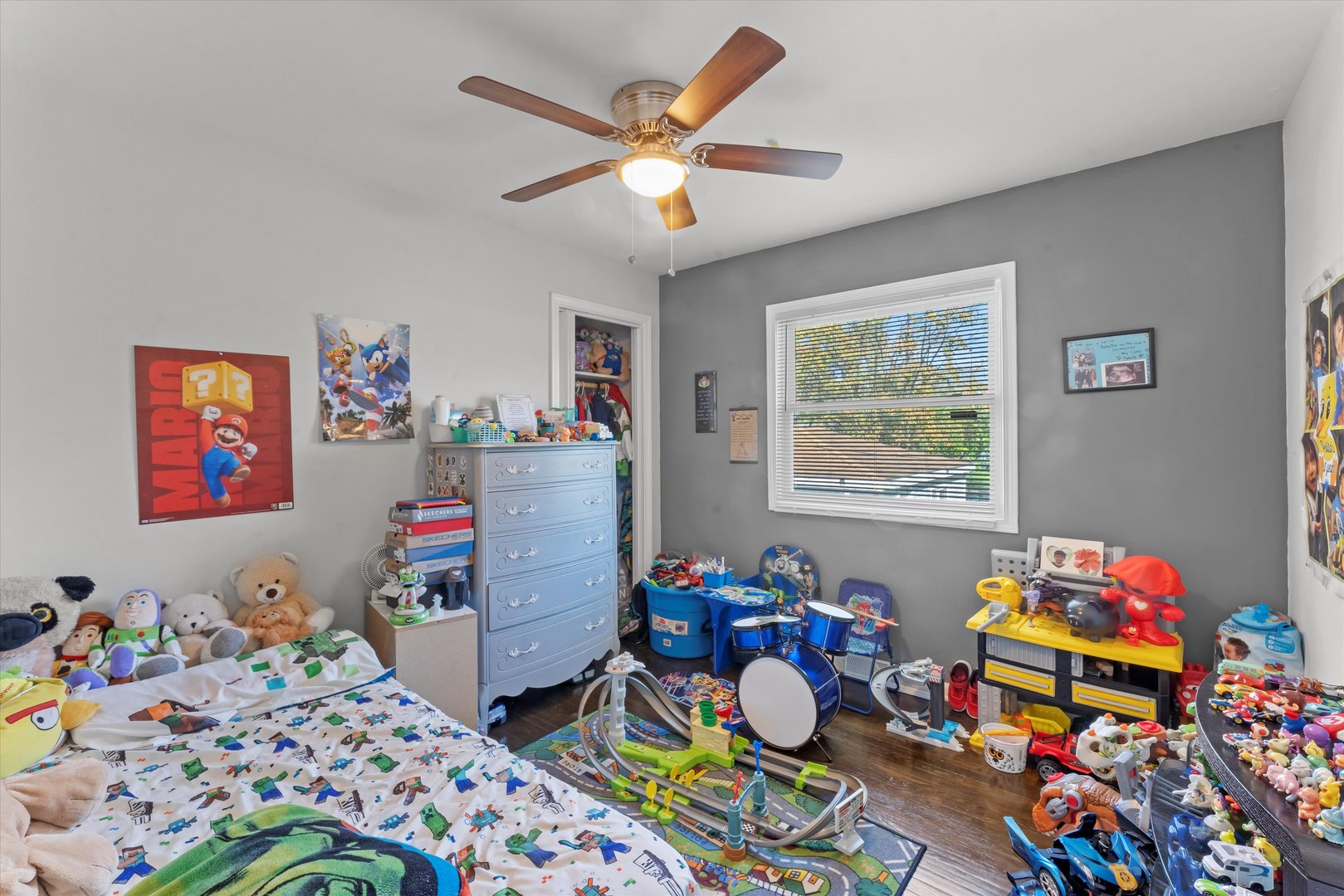 3334 Heather Drive Markham, IL 60428 - Photo 8 of 12 a bedroom with bed and a wooden floor