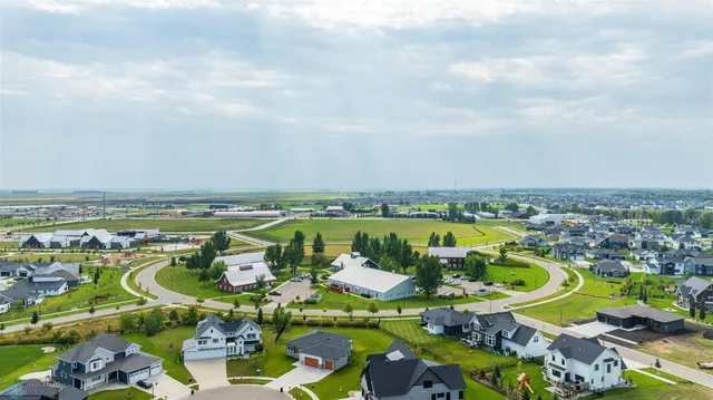 $1,350,000 | 6023 Wildflower Drive, Fargo, ND 58104