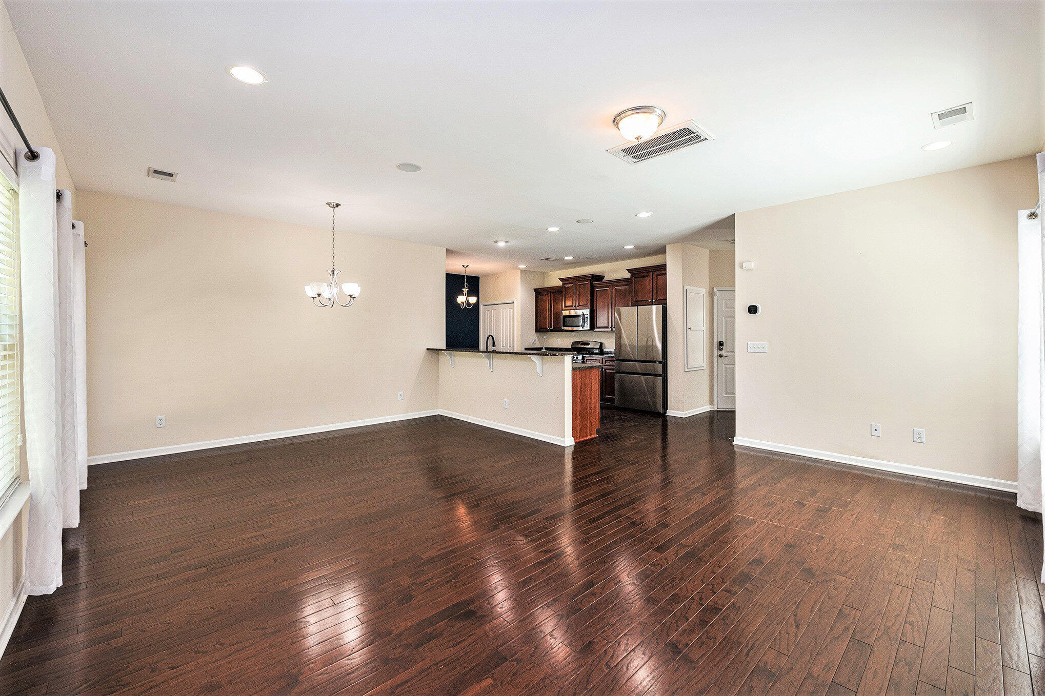 349 Drayton Pl Drive Moncks Corner, SC 29461 - Photo 13 of 33 010__dsc5374_312