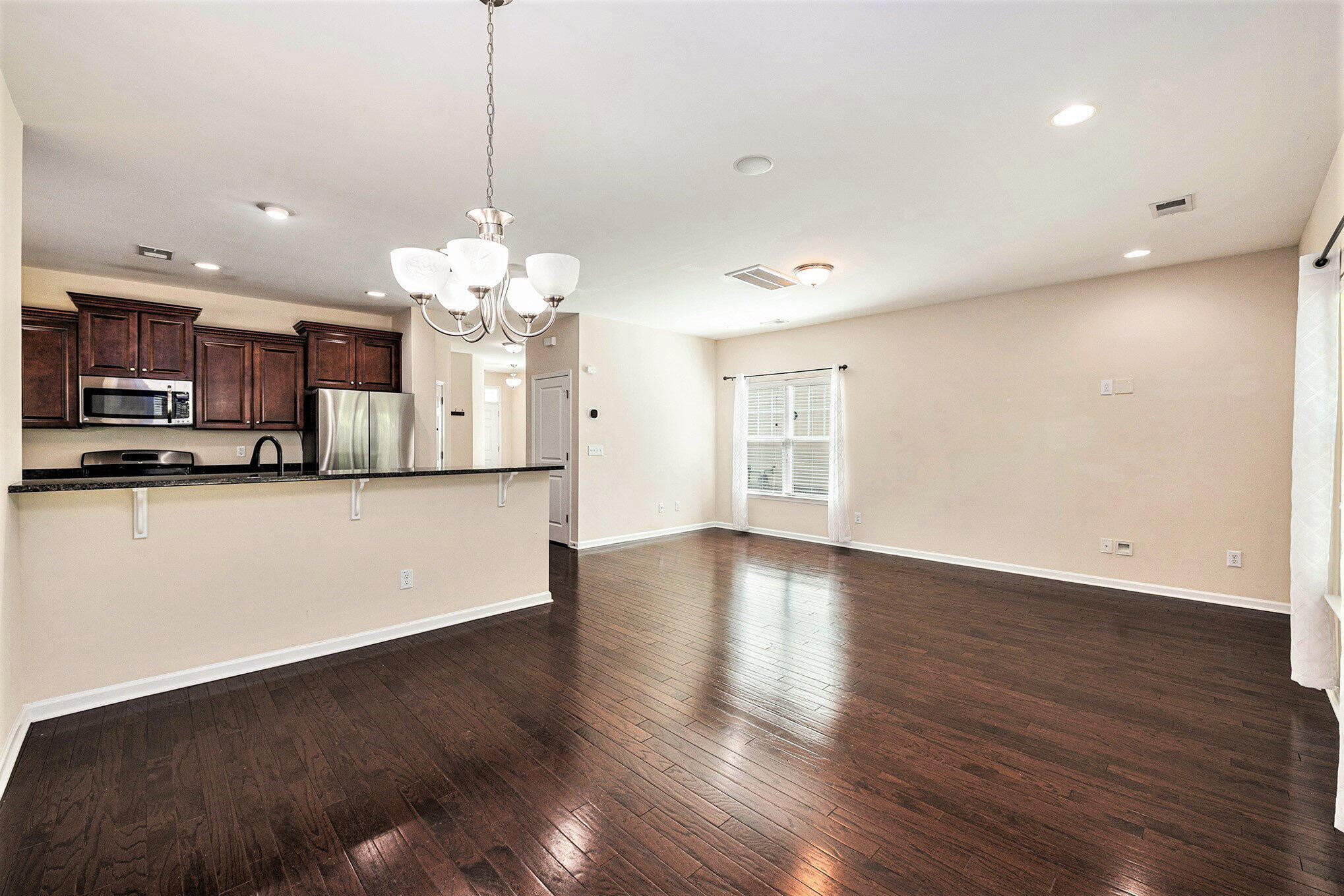 349 Drayton Pl Drive Moncks Corner, SC 29461 - Photo 14 of 33 011__dsc5376_546