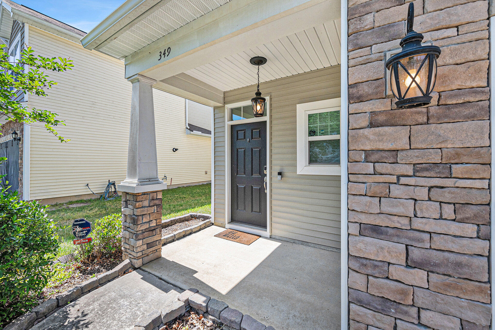 349 Drayton Pl Drive Moncks Corner, SC 29461 - Photo 3 of 33 004__dsc5457_750