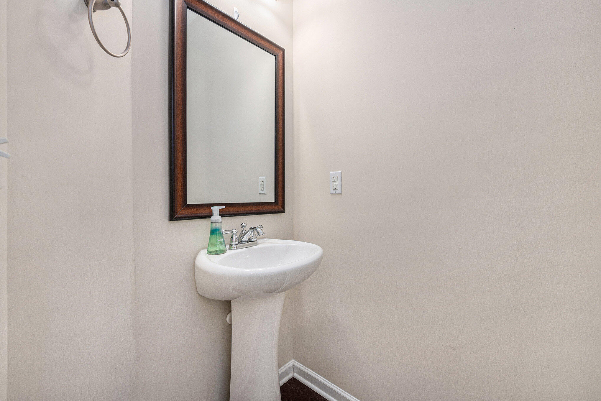 349 Drayton Pl Drive Moncks Corner, SC 29461 - Photo 6 of 33 015__dsc5352_591