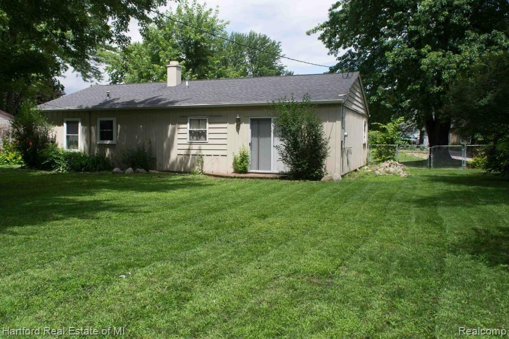 2521 Liter Road Lake Orion, MI 48359 - Photo 10 of 10 View of back of home & side yard