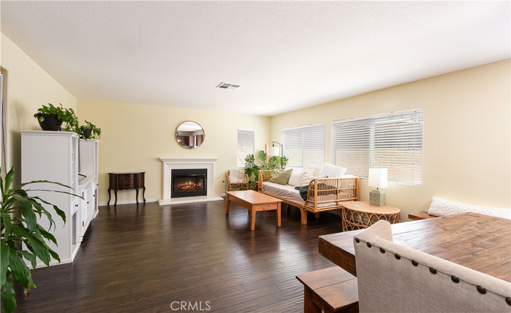 35630 Bryce Road Winchester, CA 92596 - Photo 5 of 32