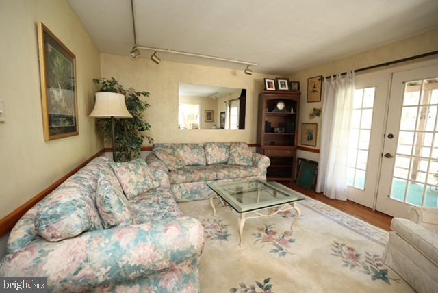 1740 Fairmount Road Hampstead, MD 21074 - Photo 16 of 69