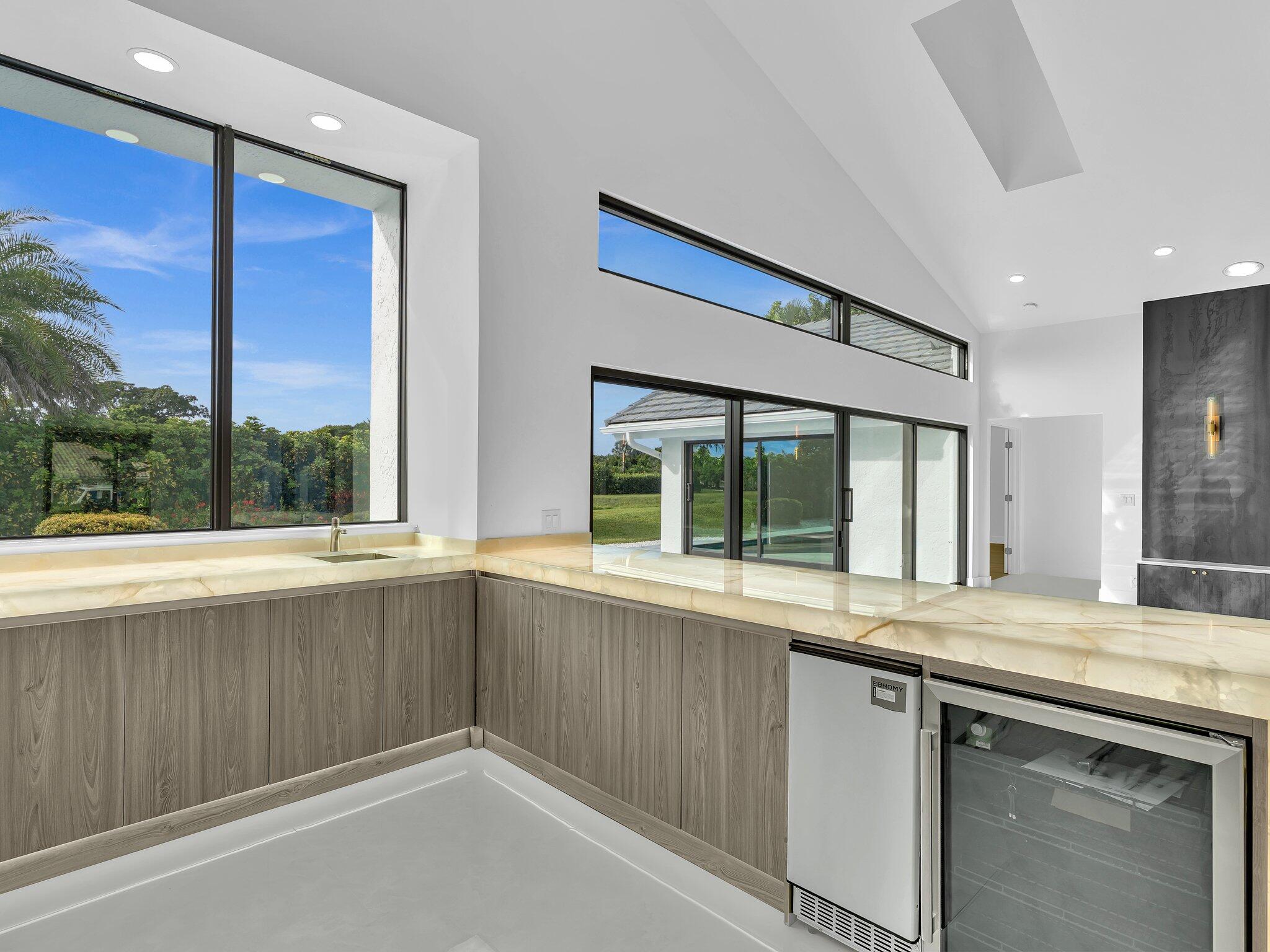 7160 Montrico Drive Boca Raton, FL 33433 - Photo 23 of 50 Lighted Onyx Bar