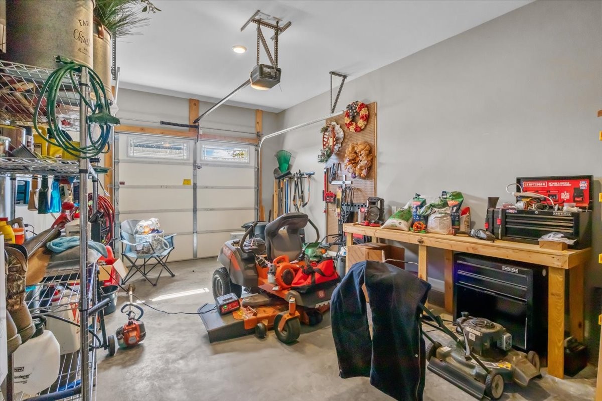 120 Pinethicket Road McEwen, TN 37101 - Photo 26 of 36 a view of a room with gym equipment