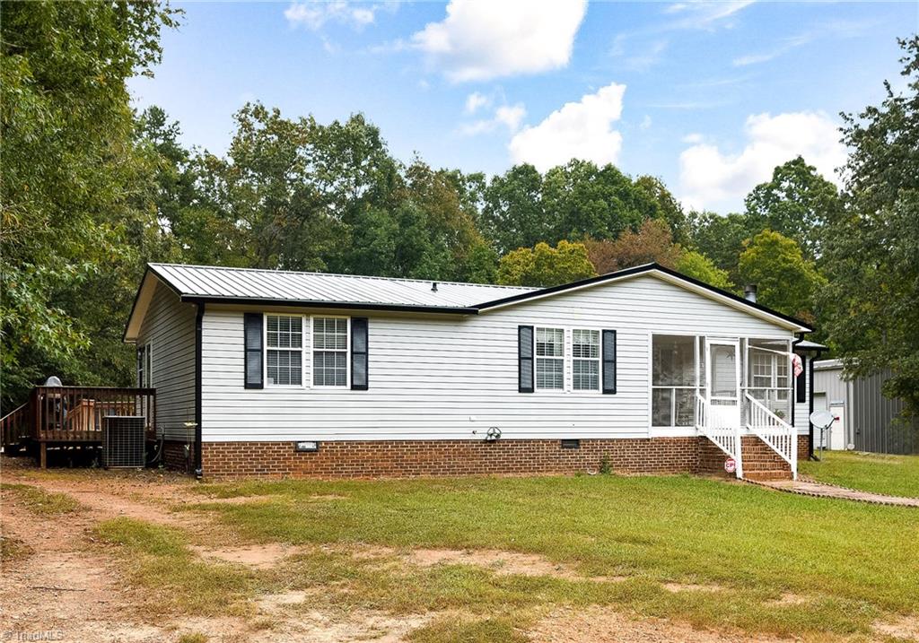 201 Game Farm Road Lexington, NC 27292 - Photo 3 of 40 Gallery Image 3