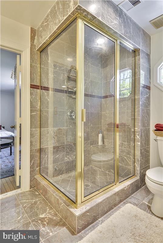 11100 Tara Road Potomac, MD 20854 - Photo 40 of 58 Buddy Bathroom