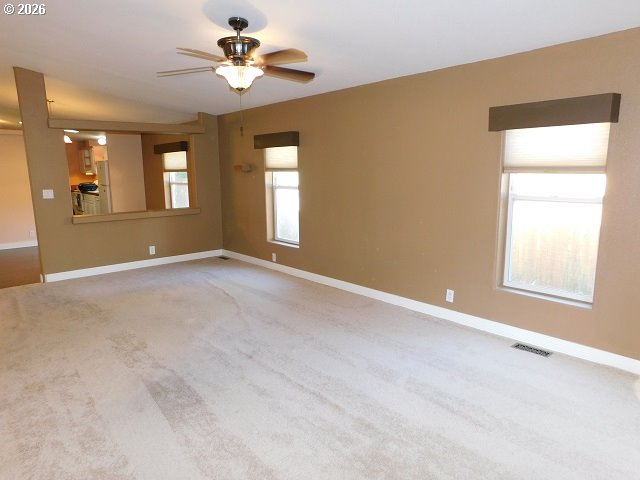1105 Riverside Drive, Unit 32 Vernonia, OR 97064 - Photo 11 of 37 Family Room