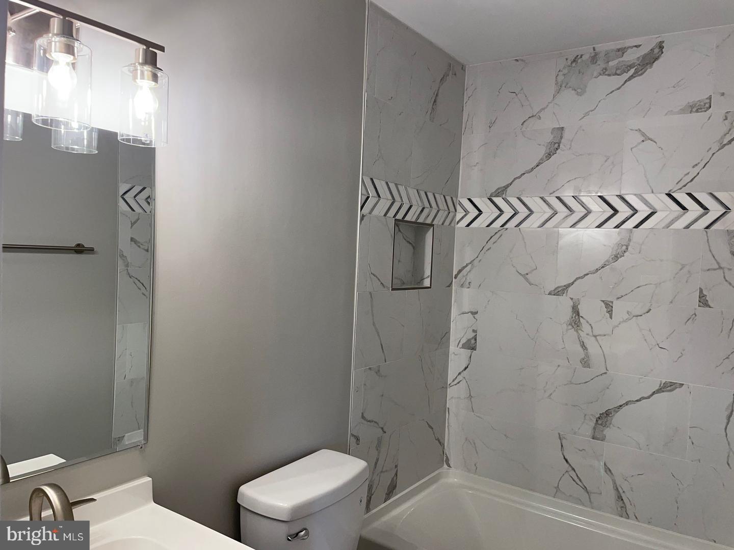 108 Hunter Run Road Winchester, VA 22602 - Photo 15 of 17 Updated Full Bath