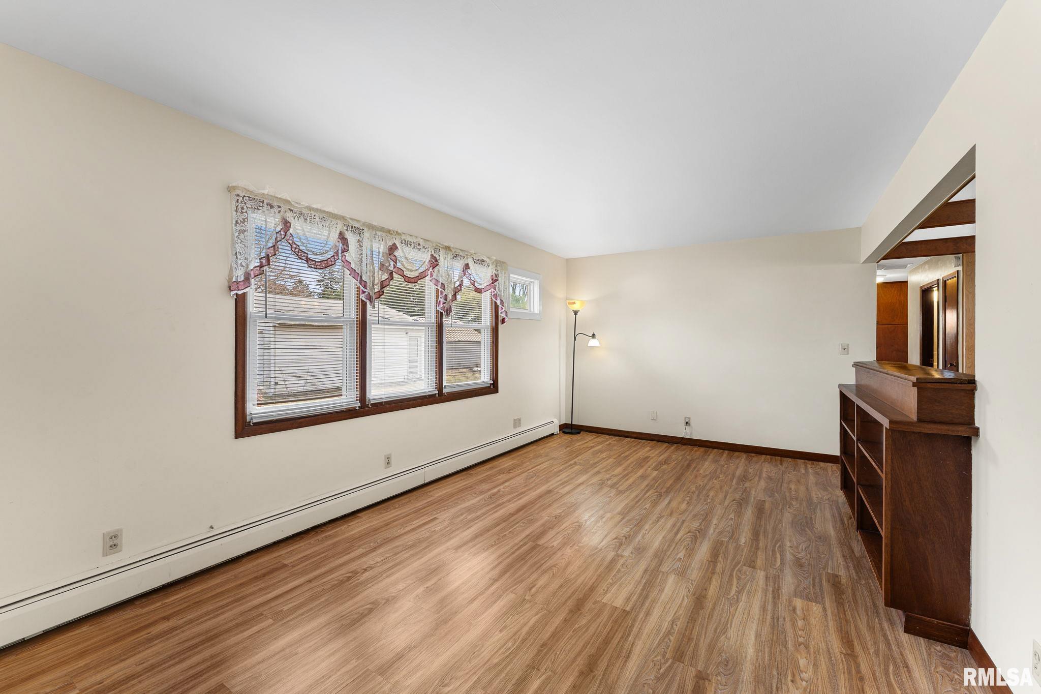 306 South Holloway Street Alexis, IL 61412 - Photo 10 of 27