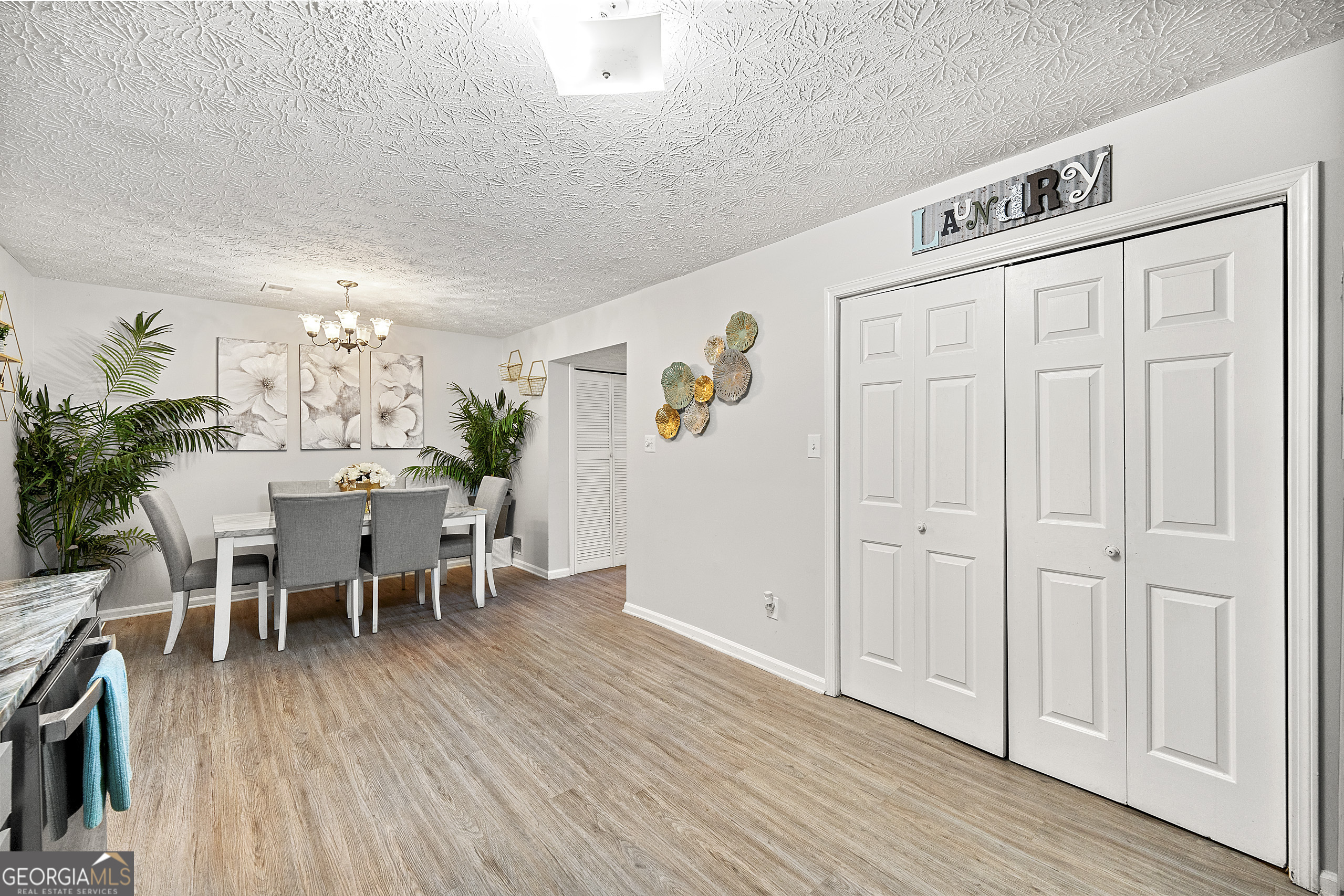 331 Booth Circle Southwest Marietta, GA 30008 - Photo 7 of 26