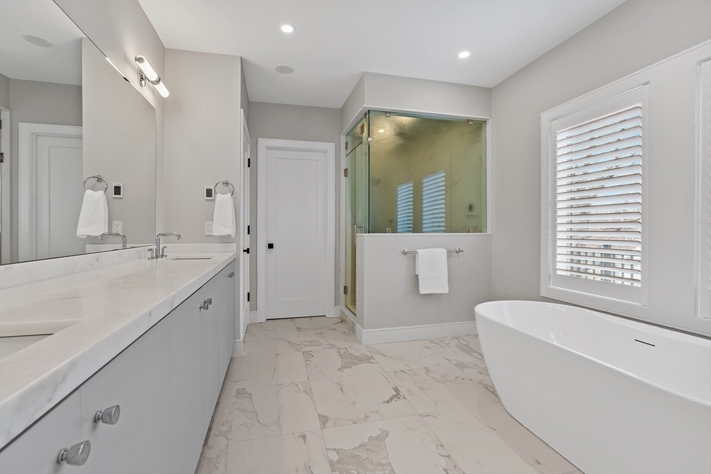 5 Colonial Road, Unit 5 Needham, MA 02492 - Photo 16 of 36