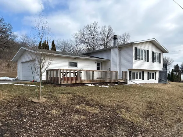 $179,900 | 370 Monument Drive, Morton, MN 56270