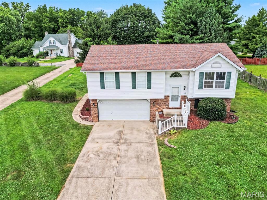 700 Copper Line Road Maryville, IL 62062 - Photo 27 of 45 Gallery Image 27