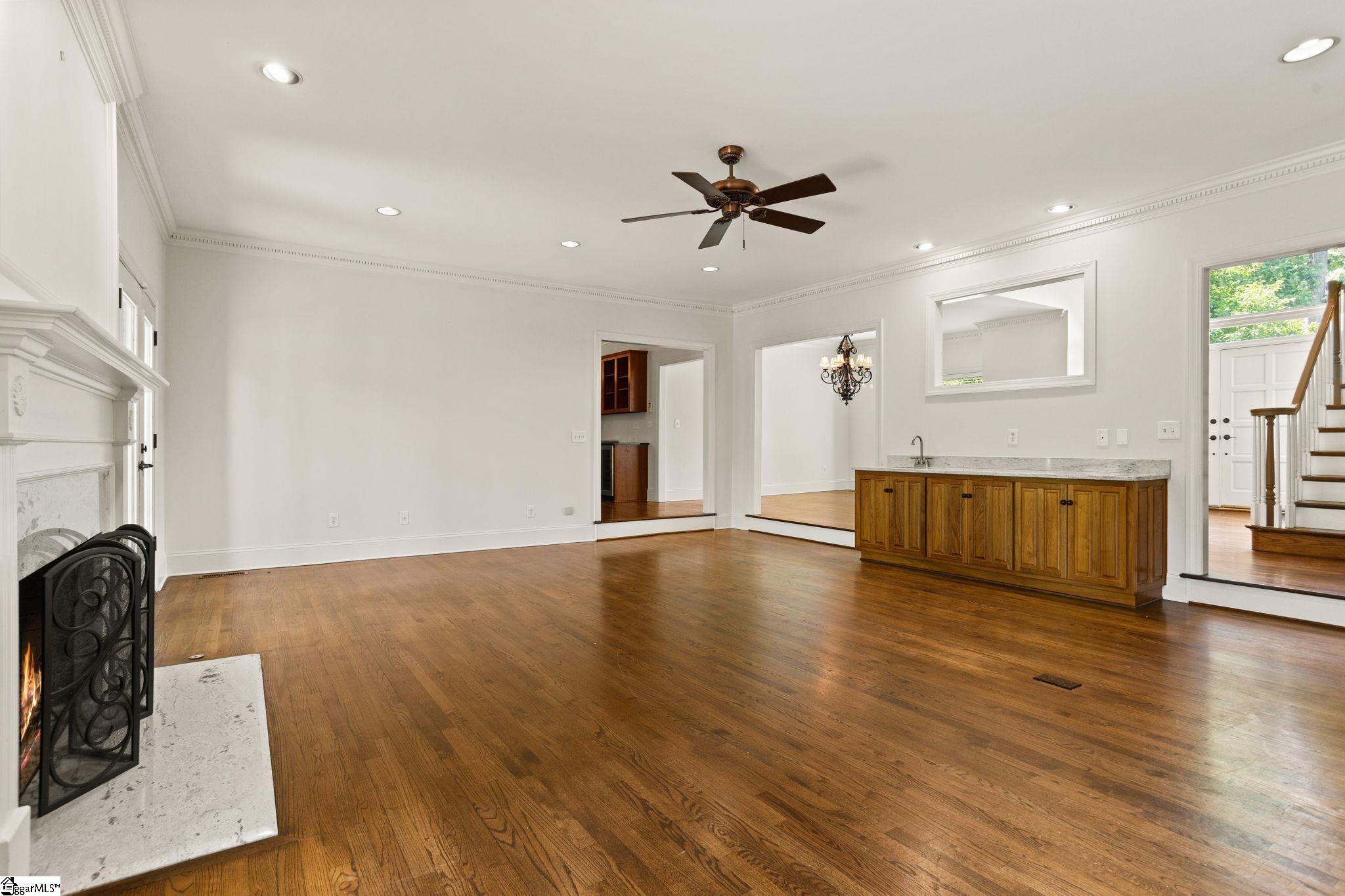 103 Greenleaf Lane Easley, SC 29642 - Photo 9 of 49 Gallery Image 9