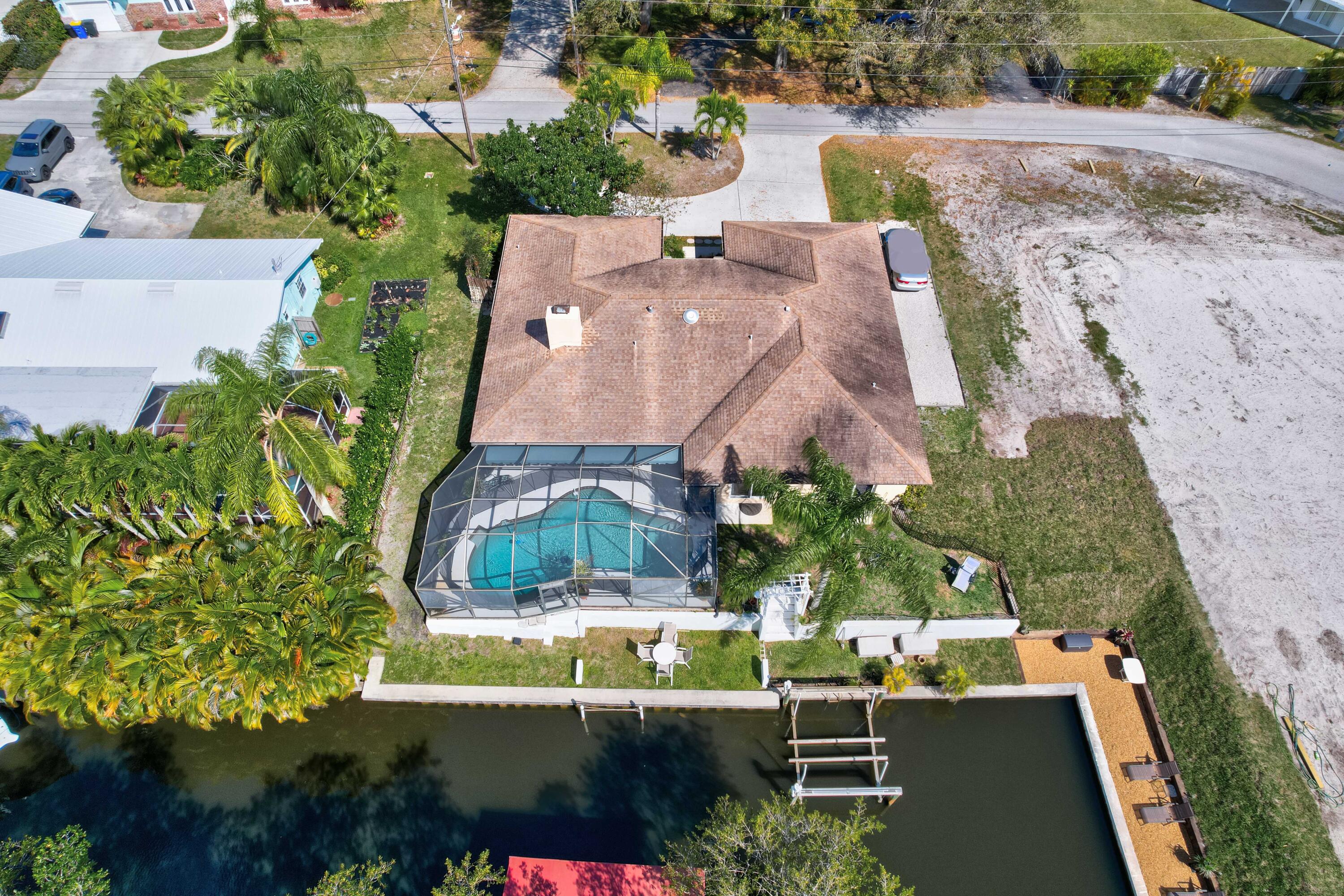 9524 Southeast Cove Point Street Jupiter, FL 33469 - Photo 53 of 58 Aerial of property