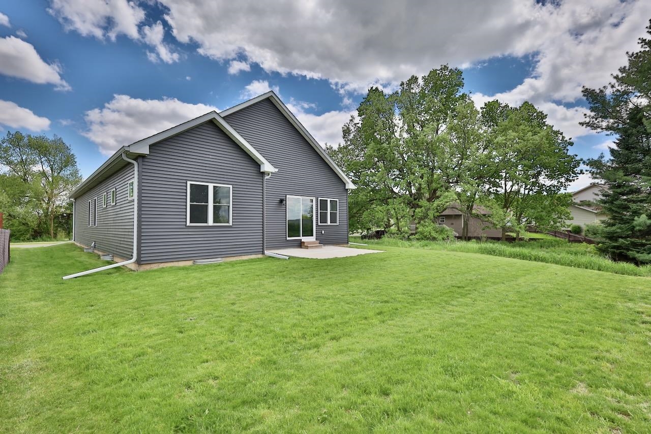 4432 Valor Way Madison, WI 53718 - Photo 38 of 41