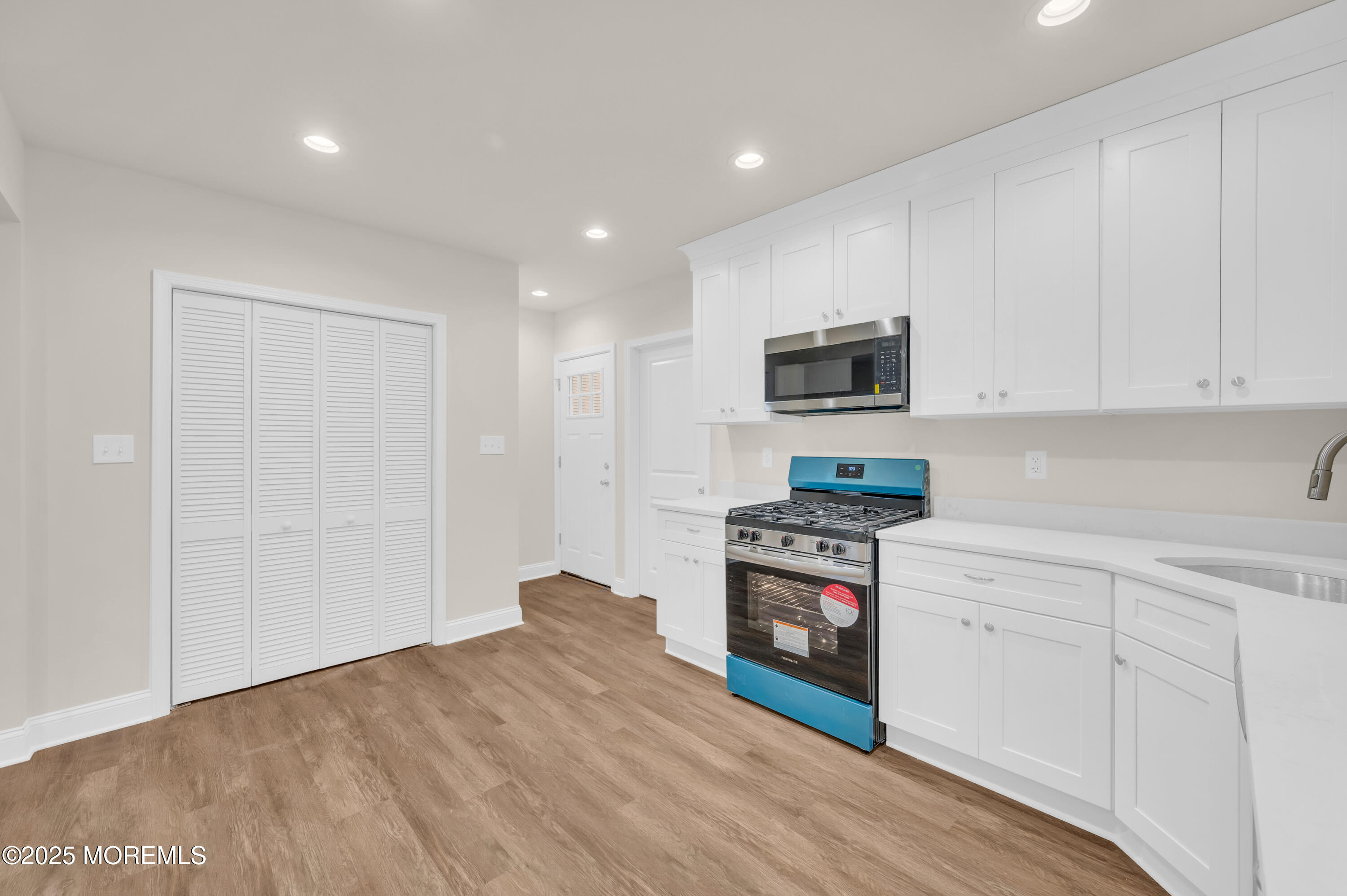 532 Bash Road Toms River, NJ 08753 - Photo 8 of 36 Kitchen 5
