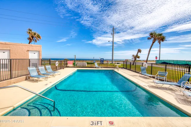 $2,300 | 2390 Ocean Shore Boulevard, Unit 501, Ormond Beach, FL 32176