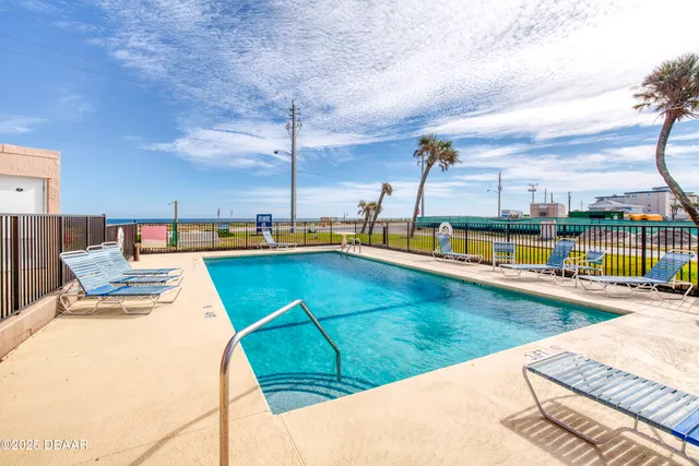$2,300 | 2390 Ocean Shore Boulevard, Unit 501, Ormond Beach, FL 32176