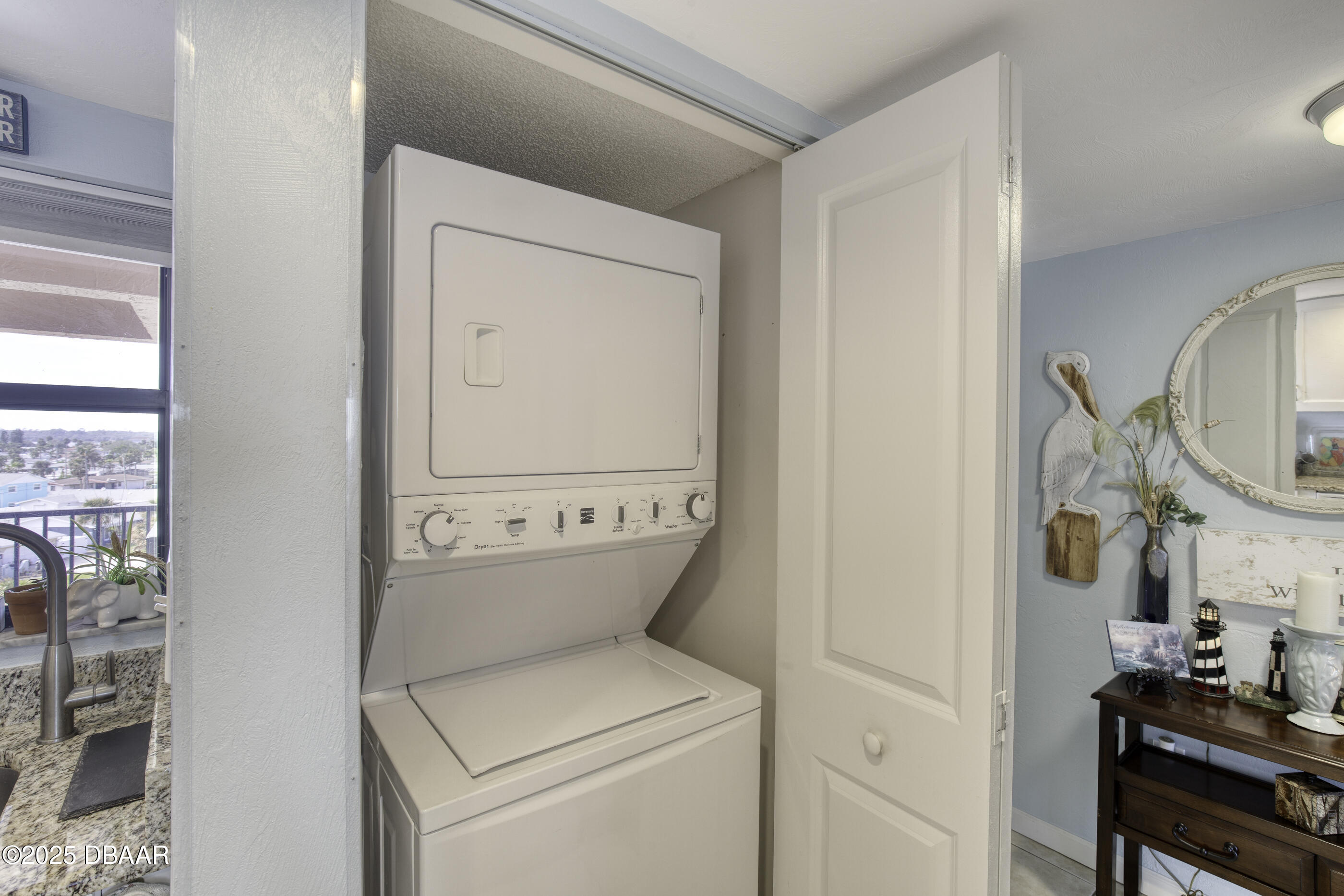 2390 Ocean Shore Boulevard, Unit 501 Ormond Beach, FL 32176 - Photo 10 of 42 2390OceanShoreBlvd_501-30