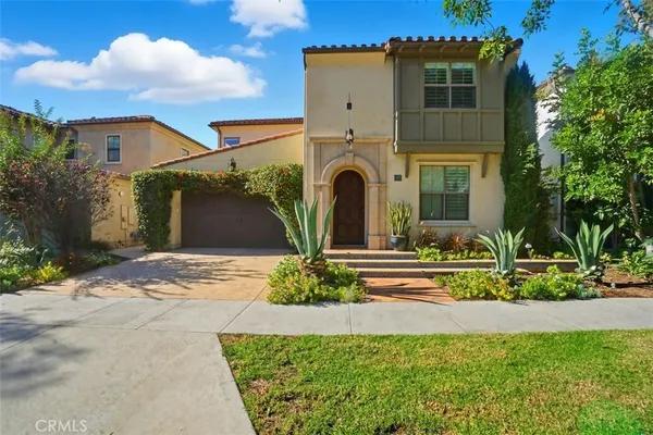 $3,088,000 | 65 Rolling Green, Irvine, CA 92620
